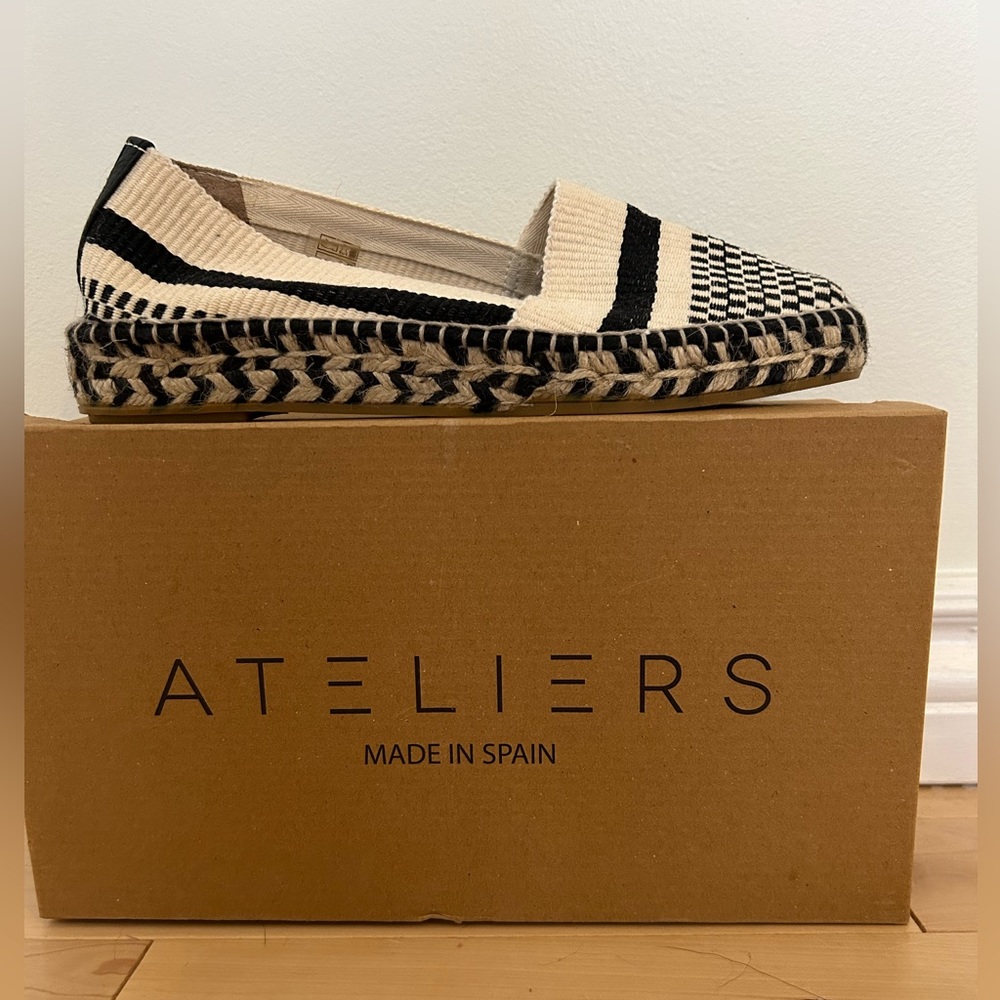 Ateliers Shoes Espadrille Size 39 Piper Black Brand New in Box